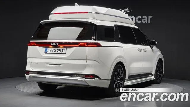 Kia Canival Carnival 4 поколение Бензин 7 мест Hi-Limousine — Фото автомобиля 2