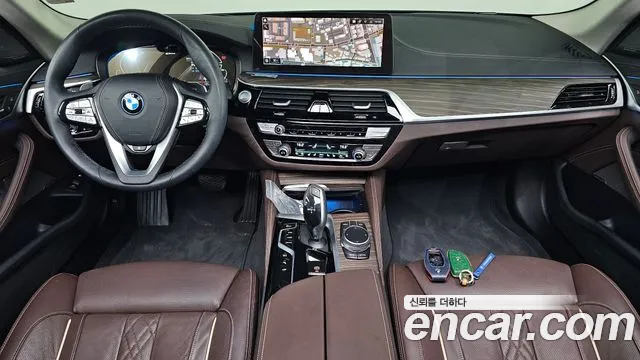 BMW 5 Series G30 — Фото автомобиля 7