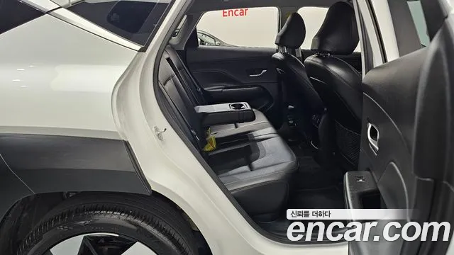 Hyundai Kona SX2 — Фото автомобиля 17