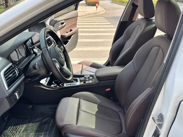 BMW 1 Series — Фото автомобиля 8