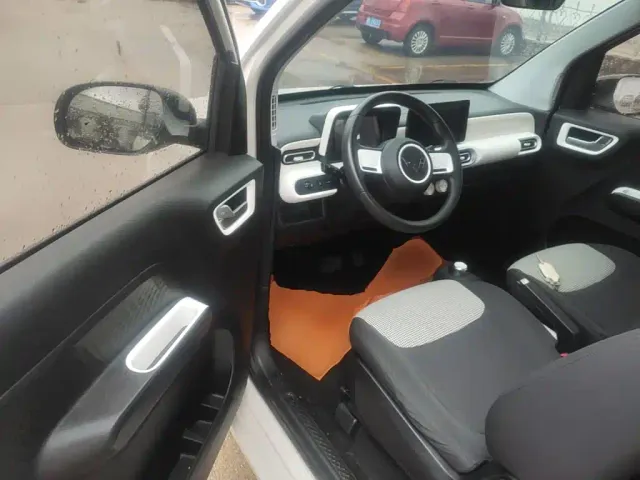 Wuling Hongguang Mini EV — Фото автомобиля 15