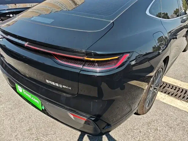 Geely Galaxy Xingyao 8 — Фото автомобиля 7