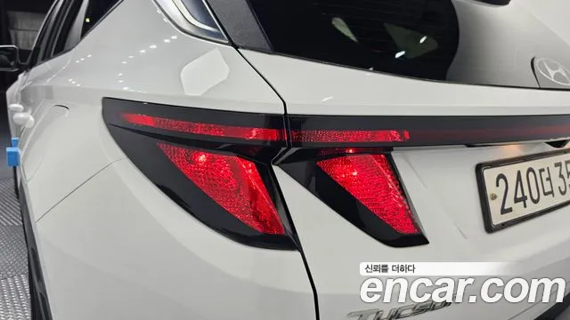 Hyundai Tucson Tucson (NX4) Дизель 2.0 2WD — Фото автомобиля 21