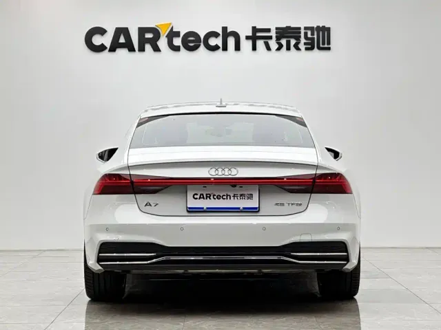 Audi A7 — Фото автомобиля 4