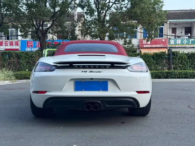Porsche 718 — Фото автомобиля 5