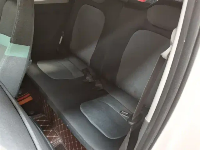 Wuling Hongguang Mini EV — Фото автомобиля 16