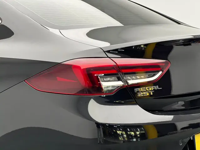 Buick Regal — Фото автомобиля 20