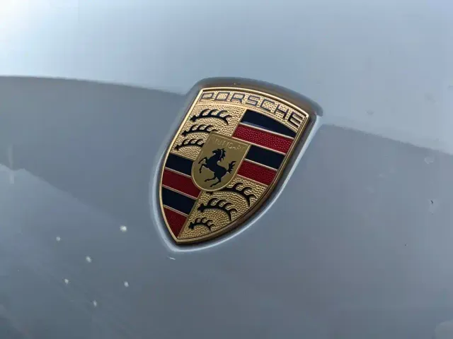 Porsche Macan — Фото автомобиля 8