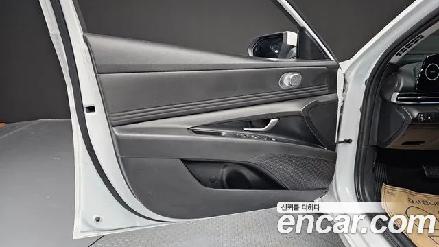 Hyundai Avante CN7 — Фото автомобиля 24