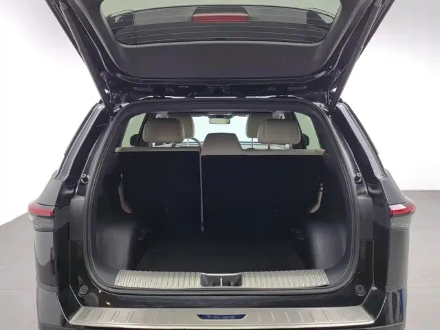 Toyota BoZhi 3X — Фото автомобиля 16
