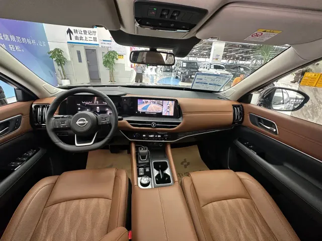 Nissan Terra — Фото автомобиля 20