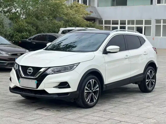 Фотография автомобиля — Nissan Qashqai