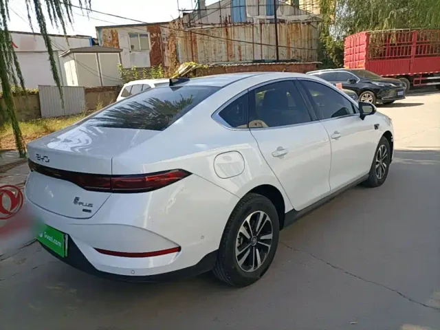 BYD Qin PLUS — Фото автомобиля 6