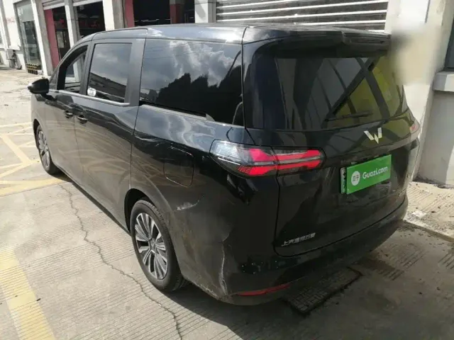 Wuling Starlight 730 — Фото автомобиля 4