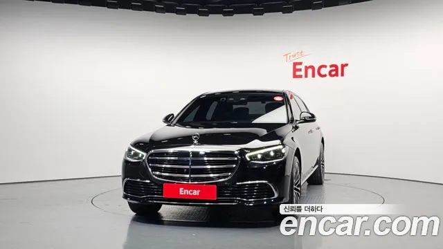 Mercedes-Benz S-Class — Фото автомобиля 3