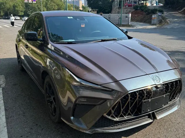 Фотография автомобиля — MG 5 Scorpio