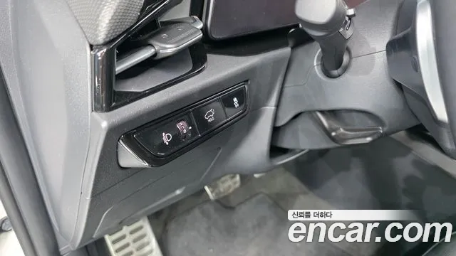 Kia Niro Niro (New) — Фото автомобиля 16