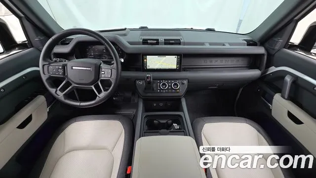 Land Rover Defender Defender (L663) 110 P300 X-Dynamic SE — Фото автомобиля 7