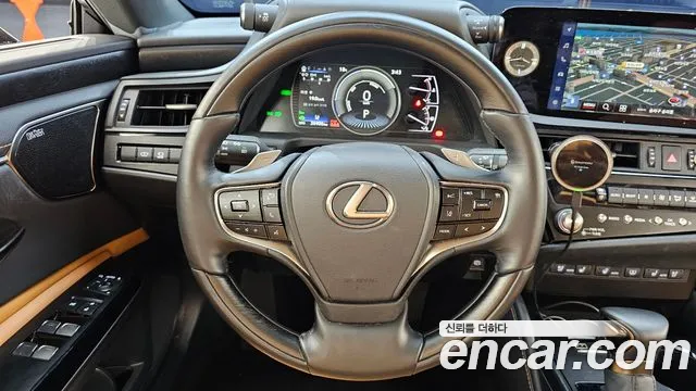 Lexus ES 7th Gen — Фото автомобиля 19