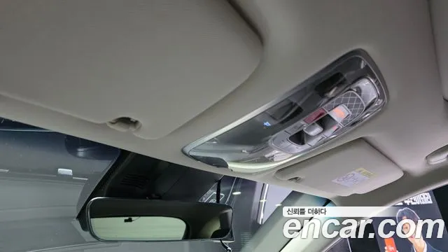 Genesis GV70 2.5T Бензин AWD — Фото автомобиля 14