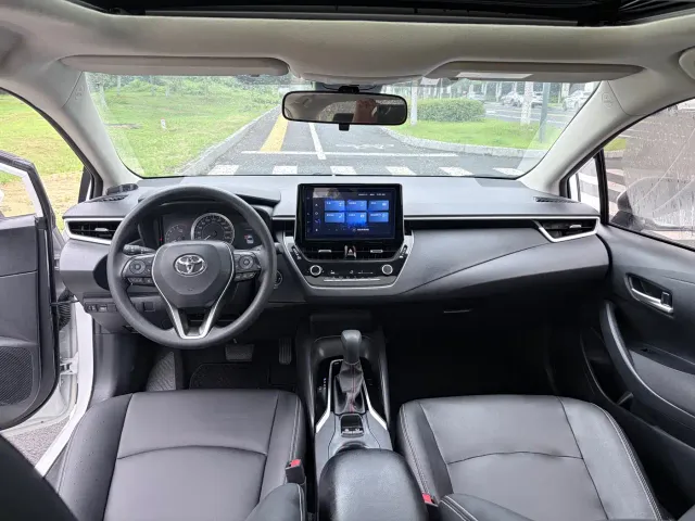 Toyota Corolla — Фото автомобиля 13