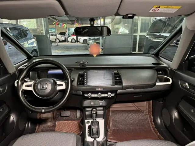 Honda Fit — Фото автомобиля 8