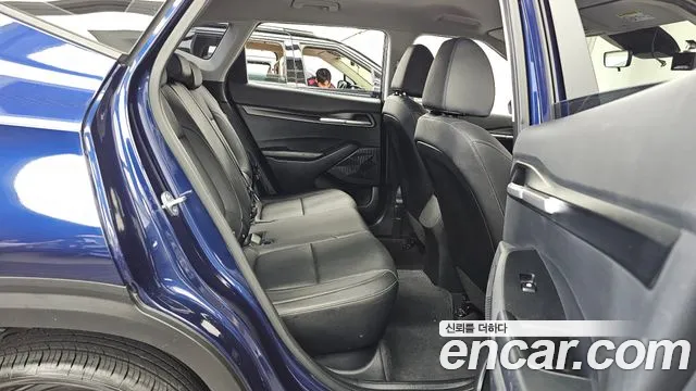 Kia Seltos Бензин 1.6 турбо 2WD — Фото автомобиля 11