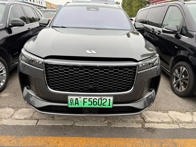 Li Auto ONE — Фото автомобиля 2