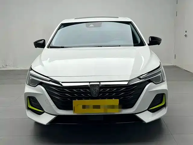 Roewe i6 MAX — Фото автомобиля 2