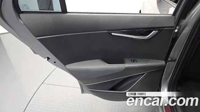 Kia Niro New — Фото автомобиля 14