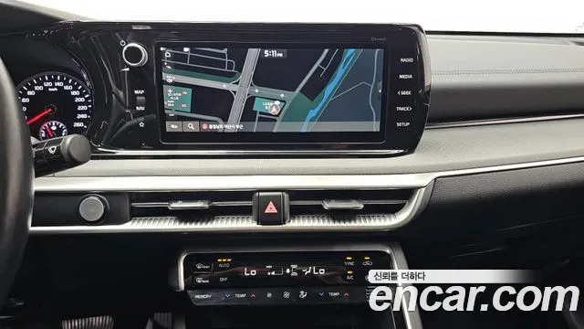 Kia K5 Generation 3 — Фото автомобиля 20