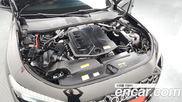 Audi A5 40 TFSI quattro S Line — Фото автомобиля 4