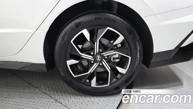 Hyundai Sonata — Фото автомобиля 6