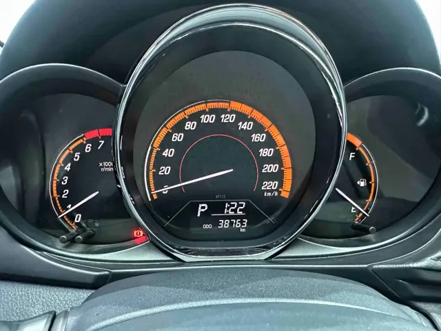 Toyota YARiS L Zhi Xuan — Фото автомобиля 13