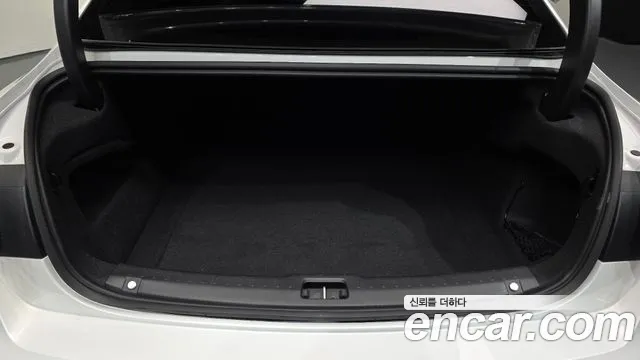 Volvo S90 — Фото автомобиля 20