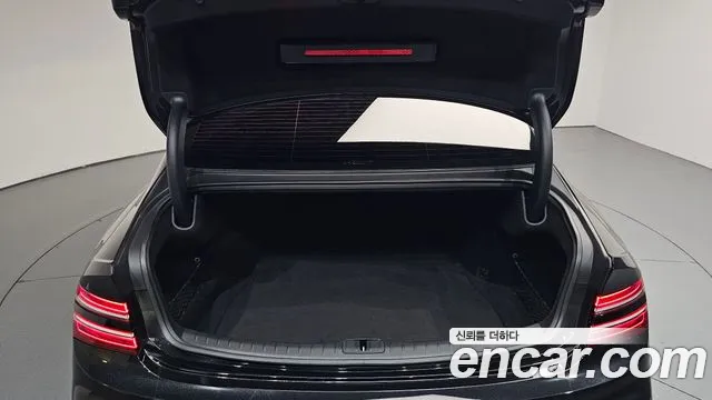 Genesis G80 RG3 — Фото автомобиля 26