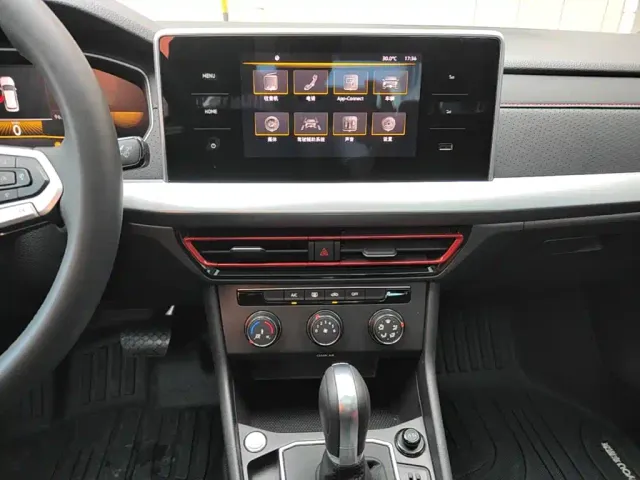 Volkswagen Lavida 2024 Model 300TSI DSG Starlight Full Comfort Edition — Фото автомобиля 8