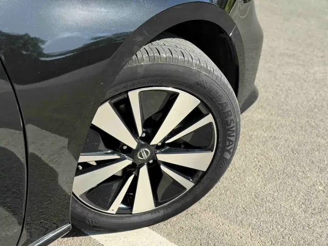 Nissan Teana — Фото автомобиля 4