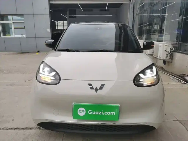 Wuling Bingo — Фото автомобиля 2
