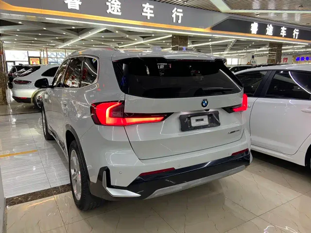 BMW X1 — Фото автомобиля 6