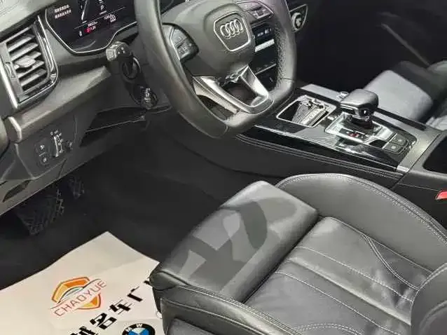 Audi Q5L — Фото автомобиля 7