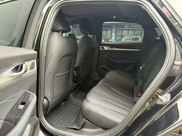 Geely Xingrui — Фото автомобиля 4