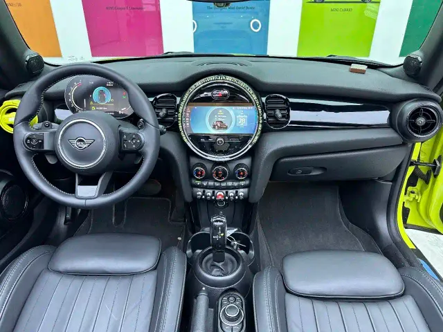 MINI Hatch — Фото автомобиля 11