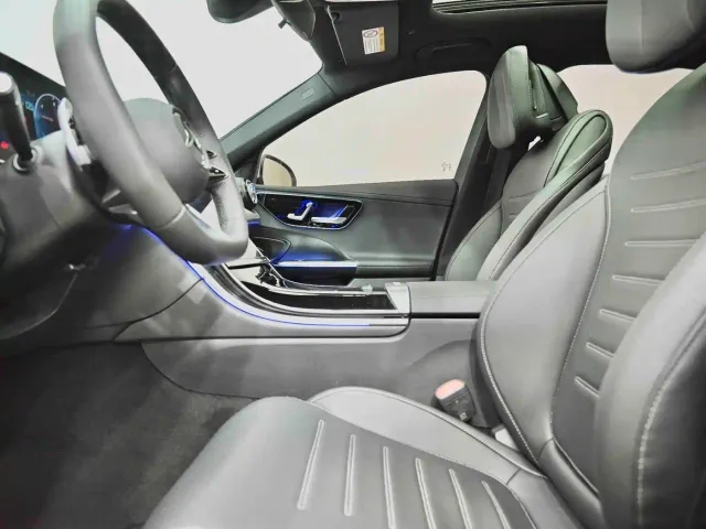 Mercedes-Benz C-Class — Фото автомобиля 18