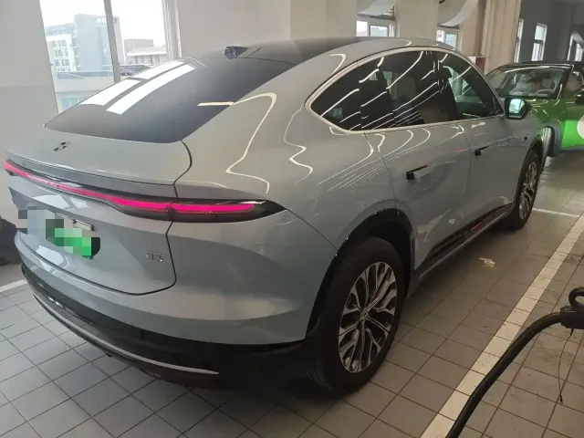 NIO NIO EC6 2025 75kWh — Фото автомобиля 6