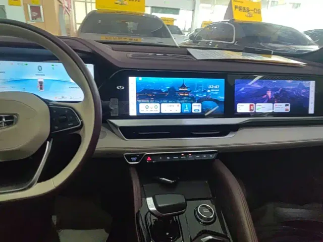 Geely Xingyue L — Фото автомобиля 12