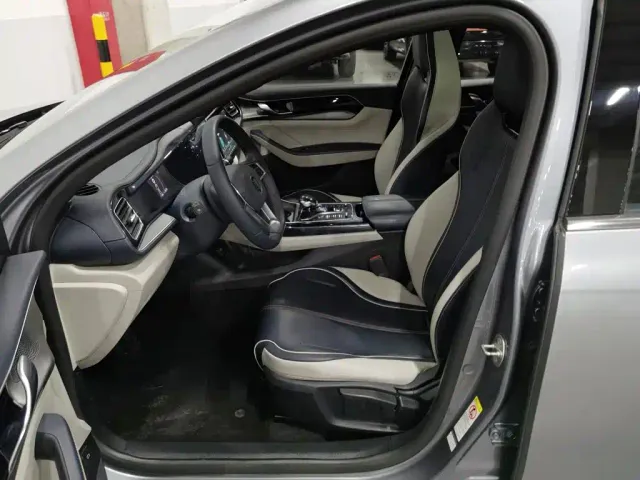 BYD Qin PLUS — Фото автомобиля 10