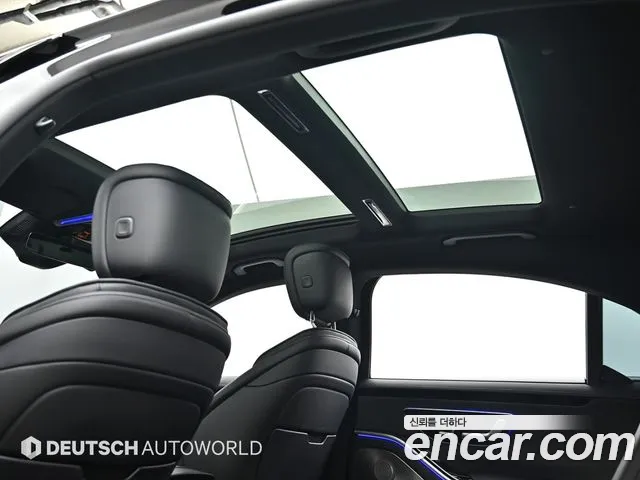 Mercedes-Benz S-Class — Фото автомобиля 18