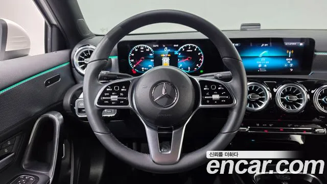 Mercedes-Benz A-Class W177 — Фото автомобиля 13