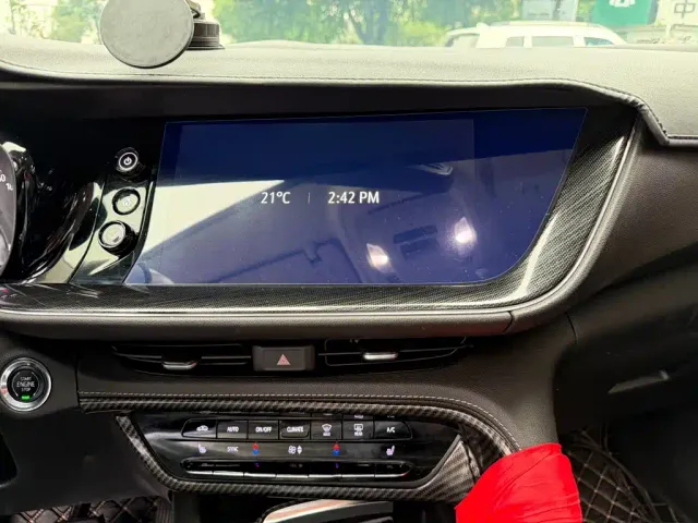 Buick Envision Plus — Фото автомобиля 10